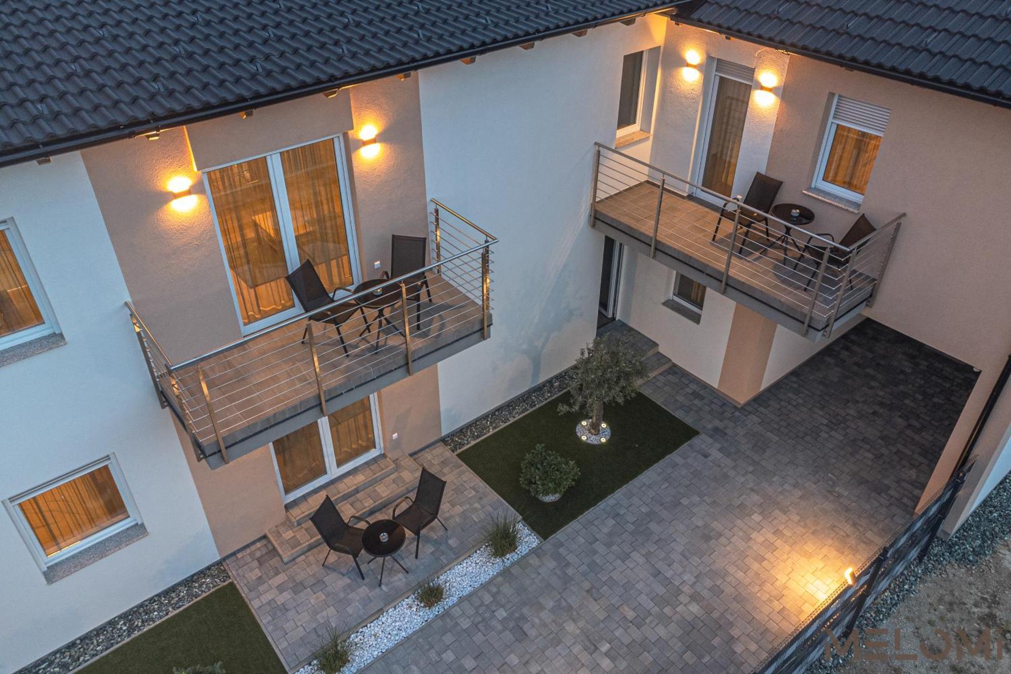 Melomi 1 Apartman Sárvár 外观 照片