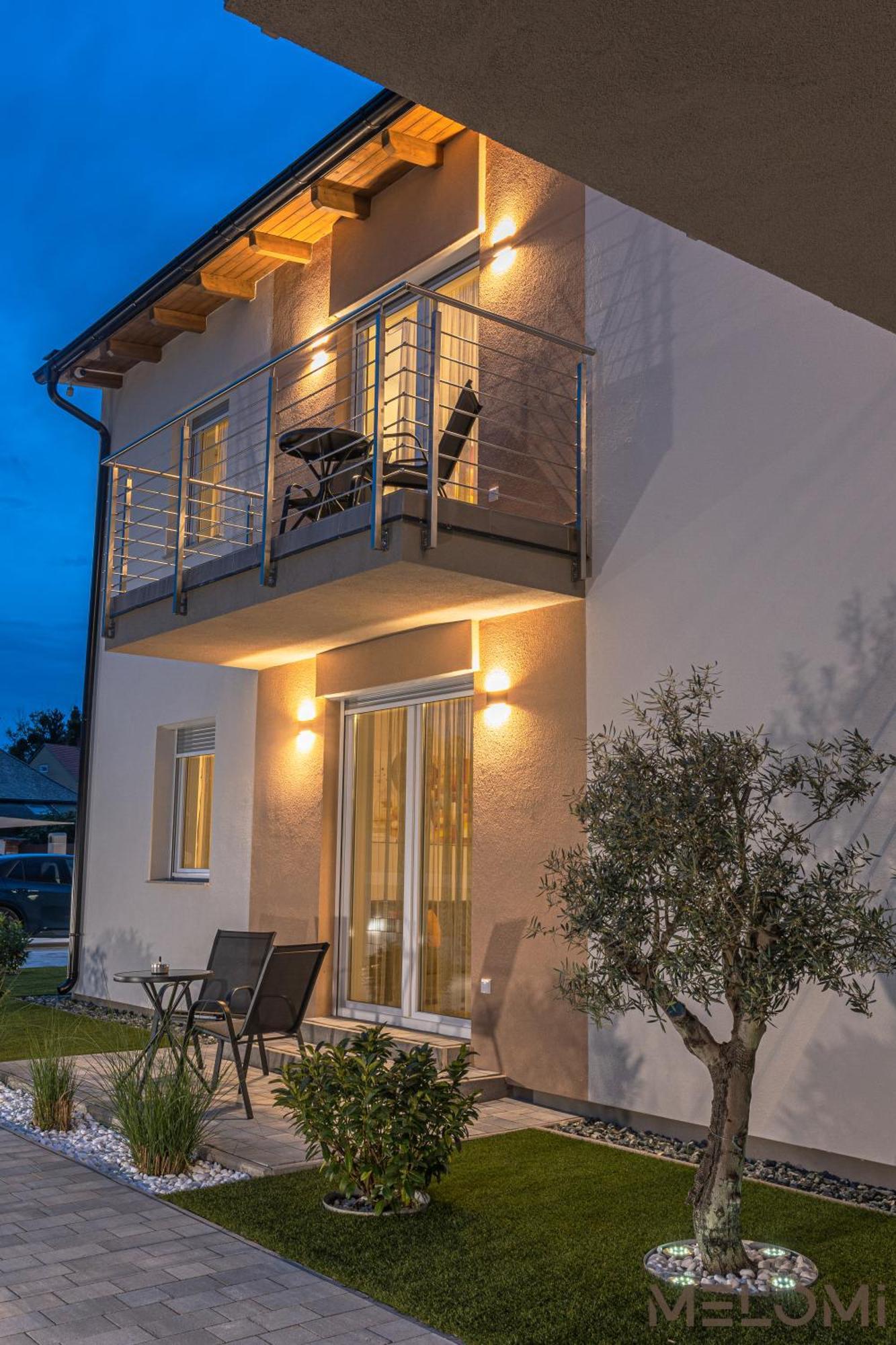 Melomi 1 Apartman Sárvár 外观 照片